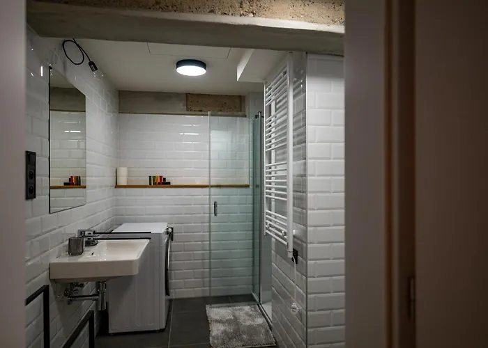 Kolbenova Signature Lofts