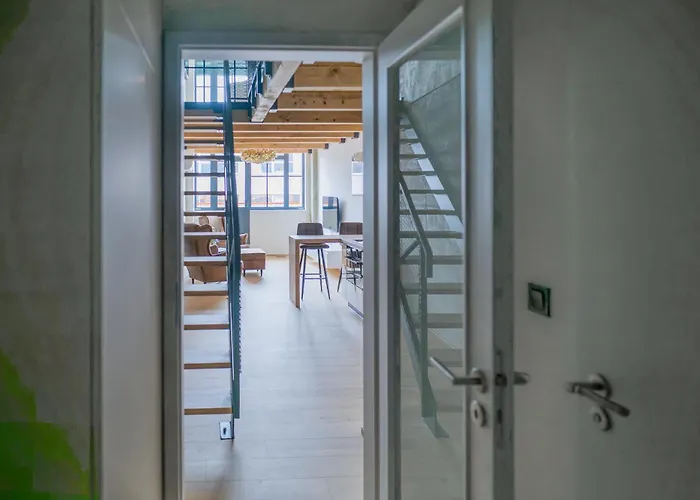 Kolbenova Signature Lofts Apartment *