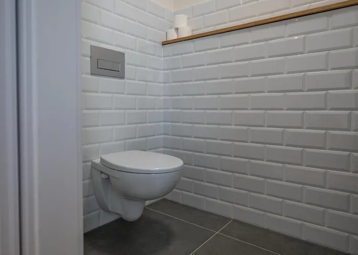 Design Loft Kolbenova, Metro, Parking Prague