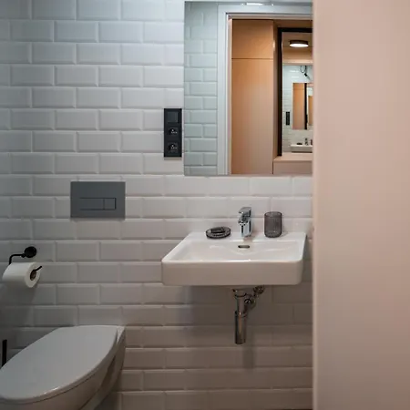 Design Loft Kolbenova, Metro, Parking * Prag