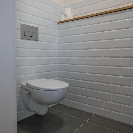 Design Loft Kolbenova, Metro, Parking Praga