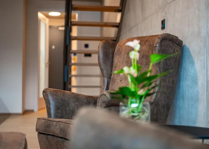 Design Loft Kolbenova, Metro, Parking Apartment